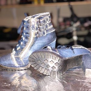 Vintage Distressed Denim women’s heels
